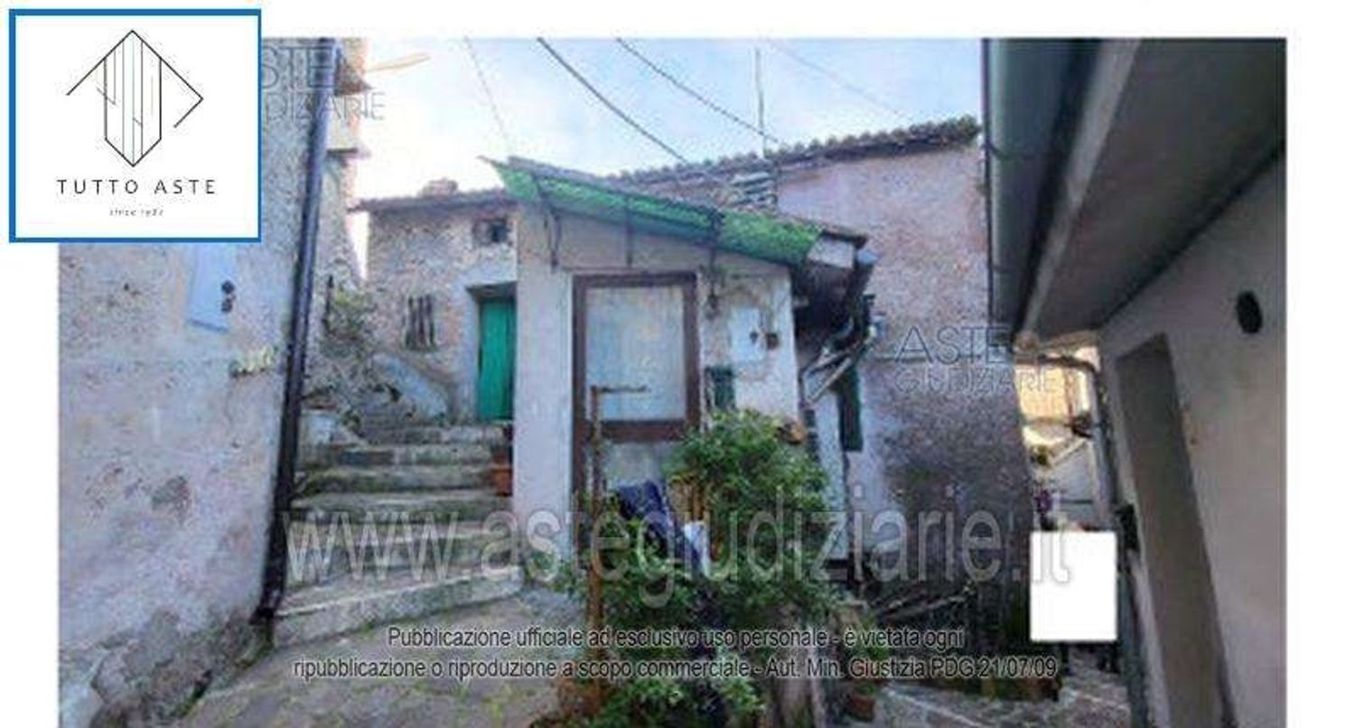 2غرفة شقة في Cineto Romano, Italy رقم 14291