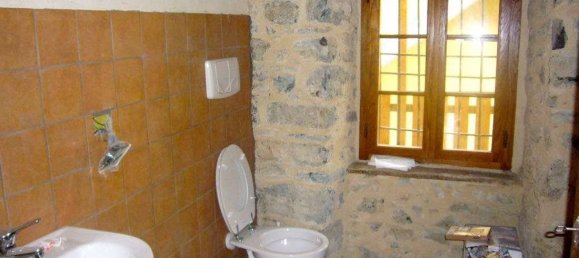 1 bedroom Apartment in Sant'Omobono Terme, Italy No. 87596 6