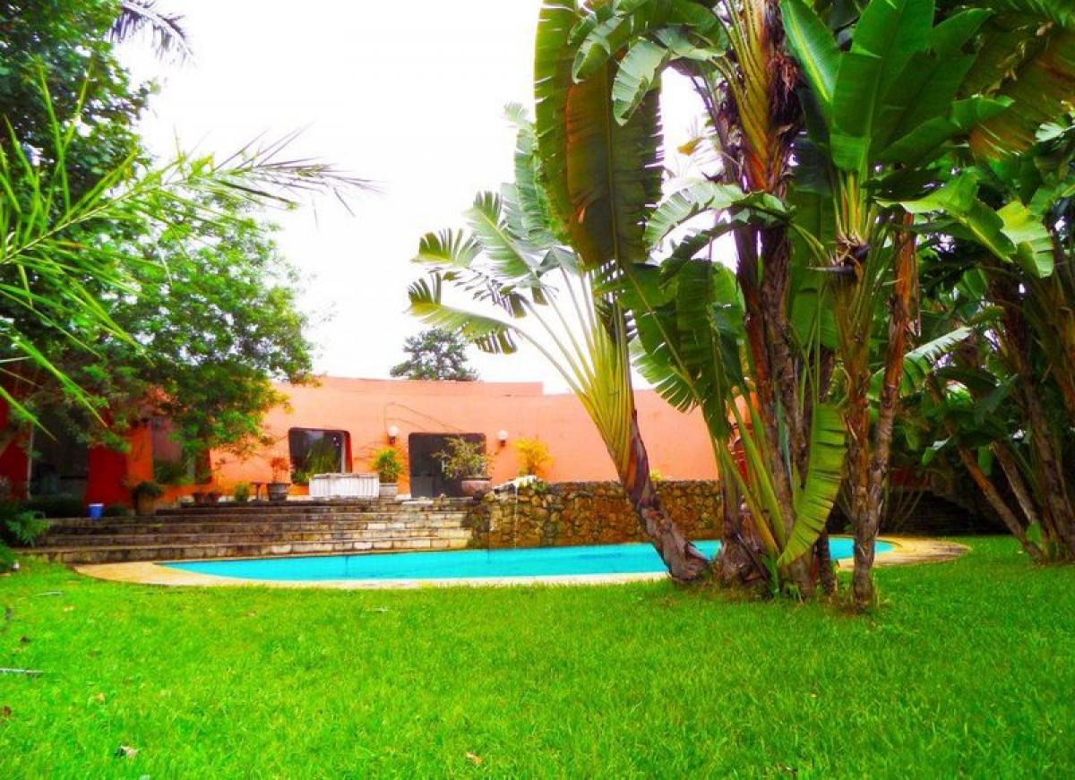 Casa de 6 dormitorios en Sao Paulo, Brazil No. 519211