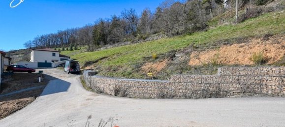 562m² Land in Pomeys, France No. 78079 9