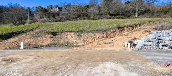 562m² Land in Pomeys, France No. 78079 7