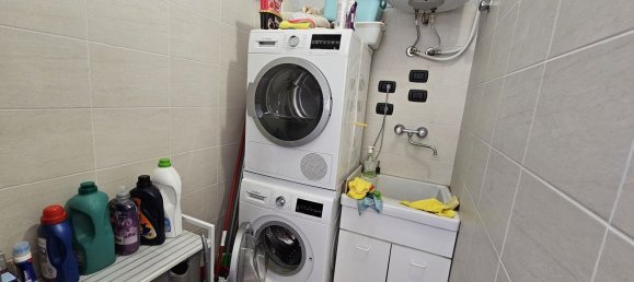 4-salle Appartement à Misterbianco, Italy No. 111817 5