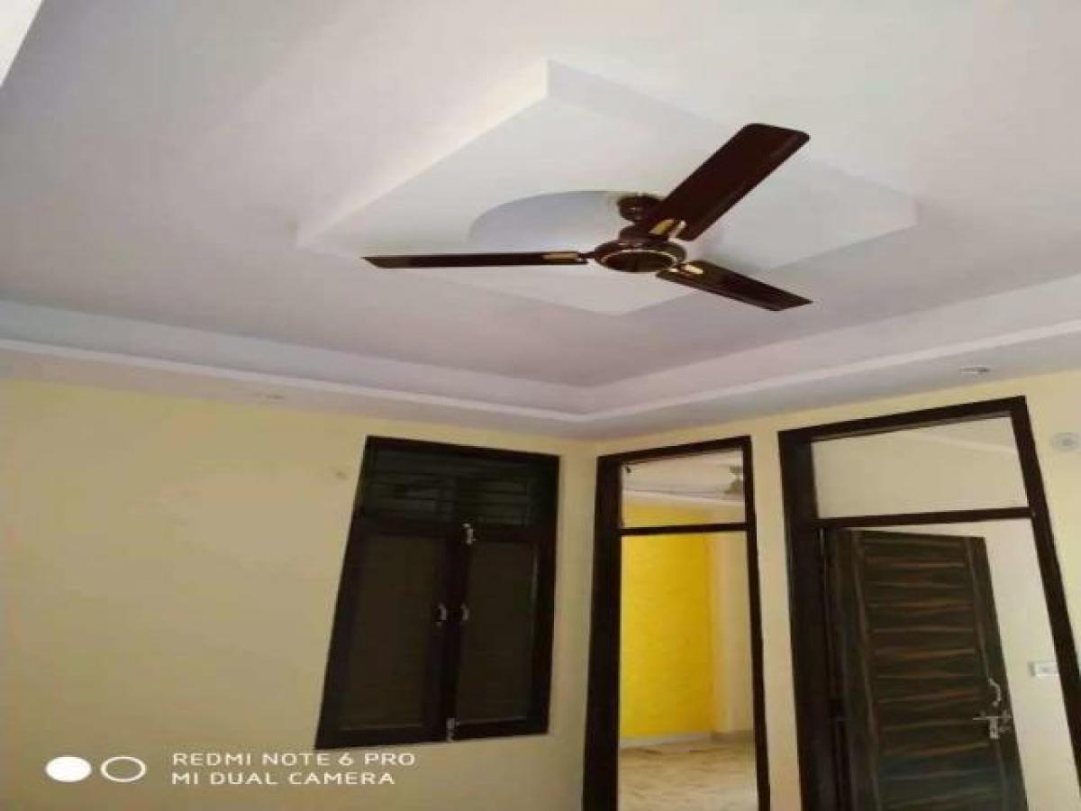 2 bedrooms House in Ghaziabad, India No. 53067
