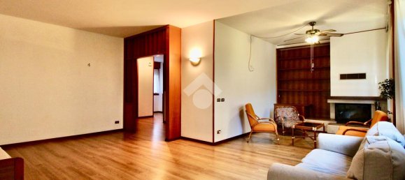 3 bedrooms Apartment in Udine, Italy No. 171596 8