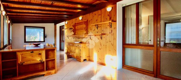 3 bedrooms Apartment in Udine, Italy No. 171596 16