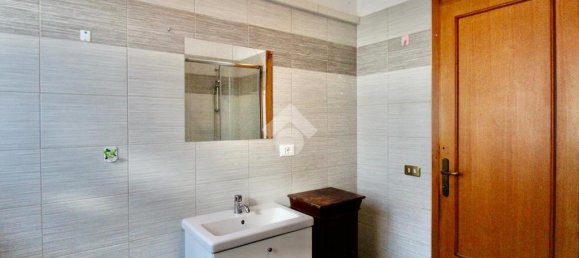 3 bedrooms Apartment in Udine, Italy No. 171596 24