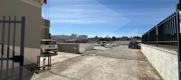 1 room Commercial property in Monopoli, Italy No. 28469 17