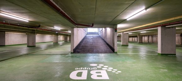  Parking in Brigittenau, Austria No. 208617 3