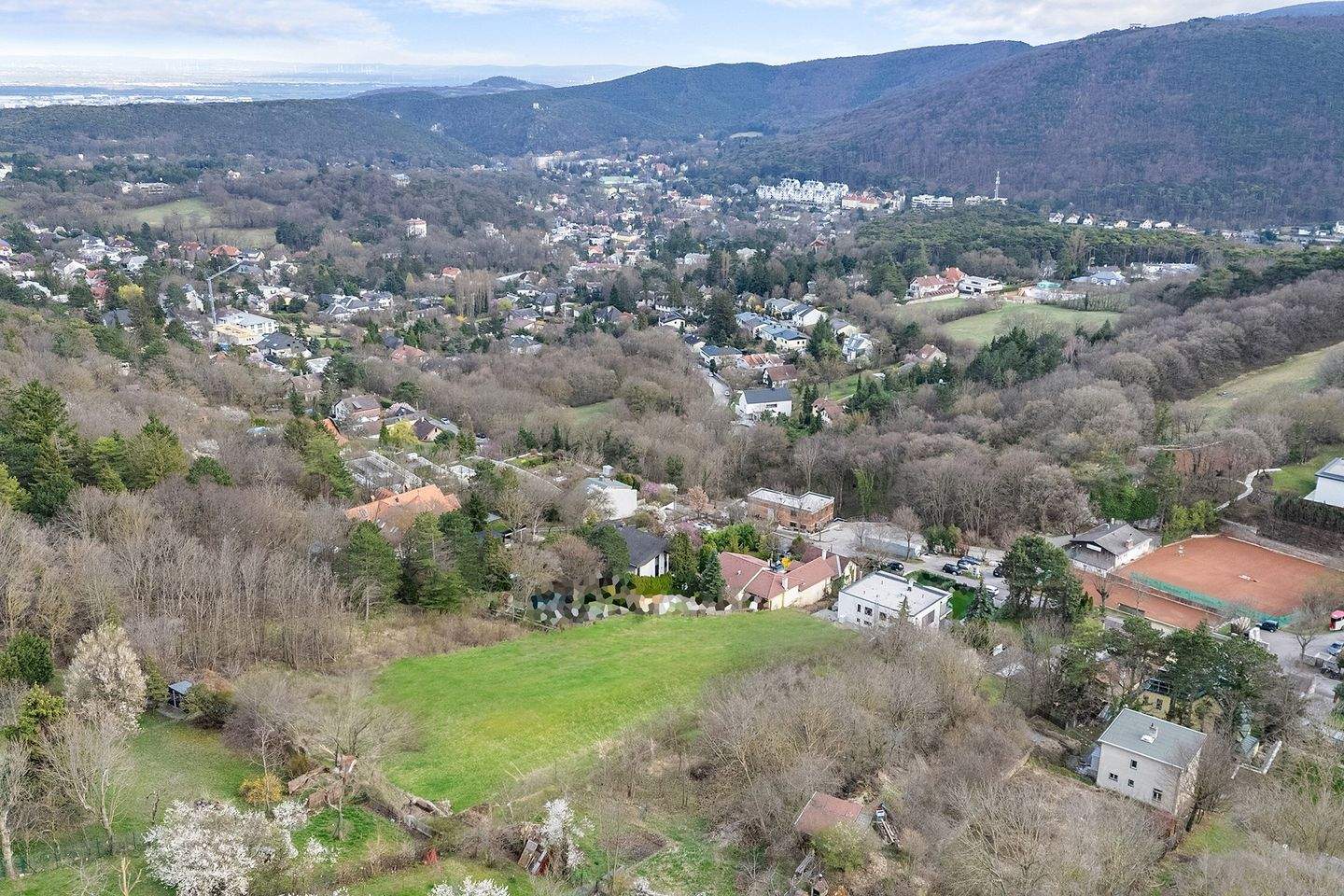  قطعة أرض في Giesshubl, Austria رقم 26670