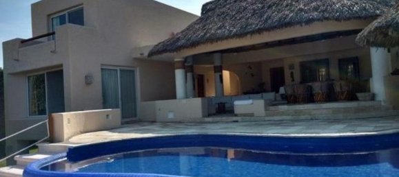 5 bedrooms House in Guerrero, Mexico No. 184622 2