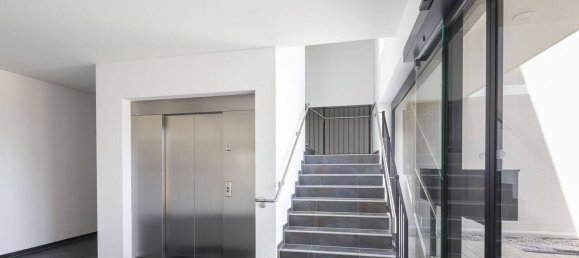 2 chambres Appartement à Augsburg, Germany No. 349955 5