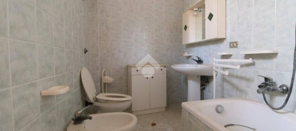 6 bedrooms Apartment in Torraca, Italy No. 283898 12