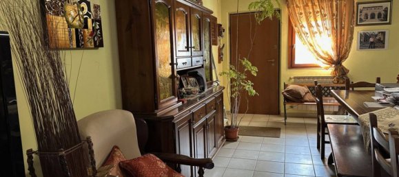 4 chambres Villa à Torre de' Passeri, Italy No. 302399 13