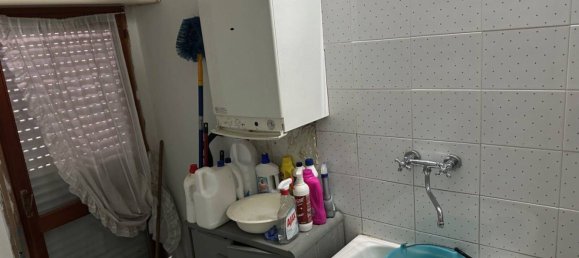 4 chambres Villa à Torre de' Passeri, Italy No. 302399 14