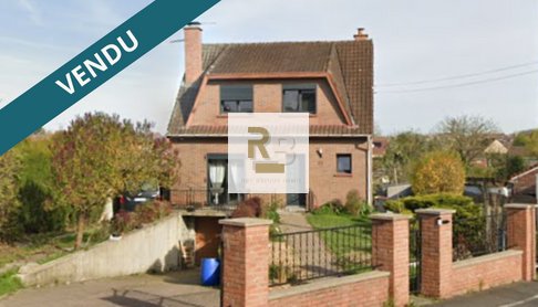 3 bedrooms House in Lievin, France No. 84613