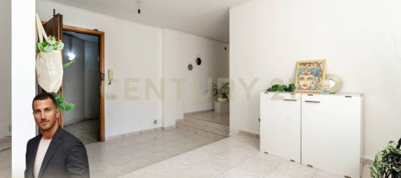 2 rooms Commercial property in Catania, Italy No. 49030 5