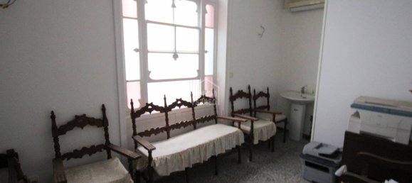 Коммерческая недвижимость с 8 спальнями в Маон, Испания № 189 17