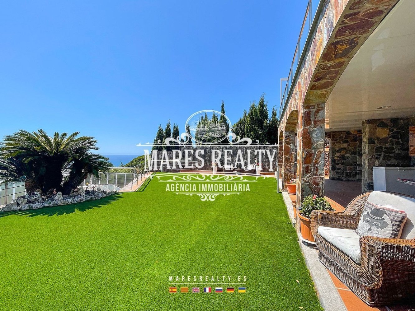 6 bedrooms Villa in Premia De Dalt, Spain No. 16831