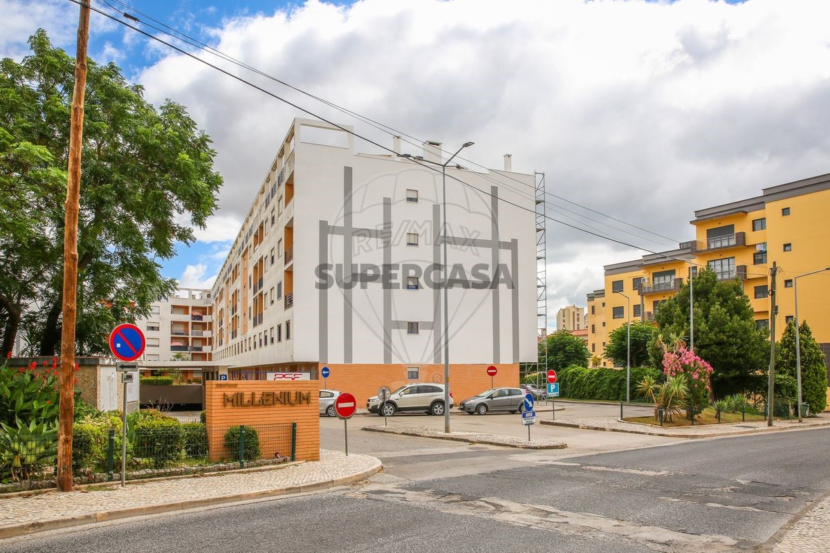 3 bedrooms Apartment in Alenquer, Portugal No. 229007