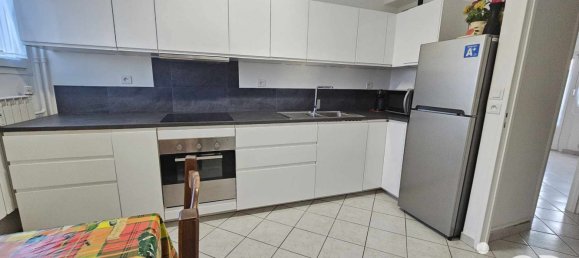 Apartamento de 3 dormitorios en Clouange, France No. 241004 3