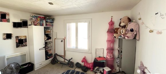 4 bedrooms House in Saint-Gilles, France No. 344027 12