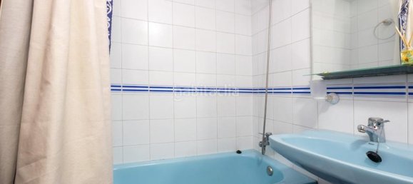 Apartamento de 4 dormitorios en Granada, Spain No. 108847 16