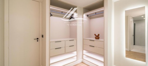 Дуплекс с 2 спальнями в Мадрид, Испания № 127329 13