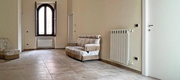 2 rooms Apartment in L'Aquila, Italy No. 144070 9