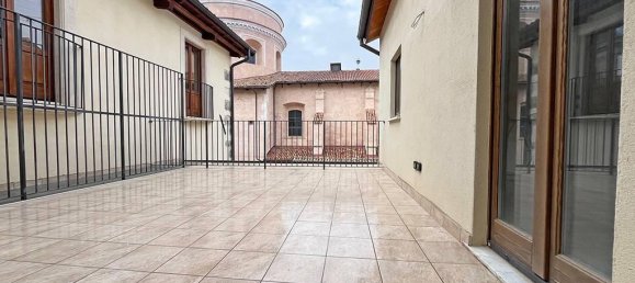 2 rooms Apartment in L'Aquila, Italy No. 144070 12
