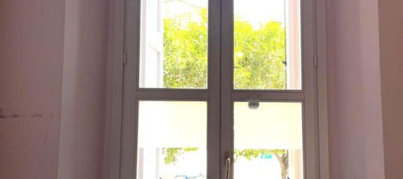 3-salle Appartement à Massa Lombarda, Italy No. 80584 14