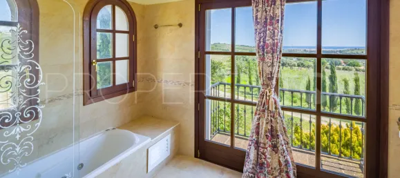 4 Schlafzimmer Haus in Casares, Spain, Nr. 182214 5