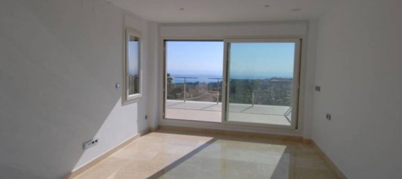 4 bedrooms Villa in Moraira, Spain No. 88357 9