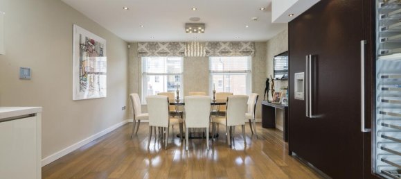 3 bedrooms House in London, United Kingdom No. 13137 5