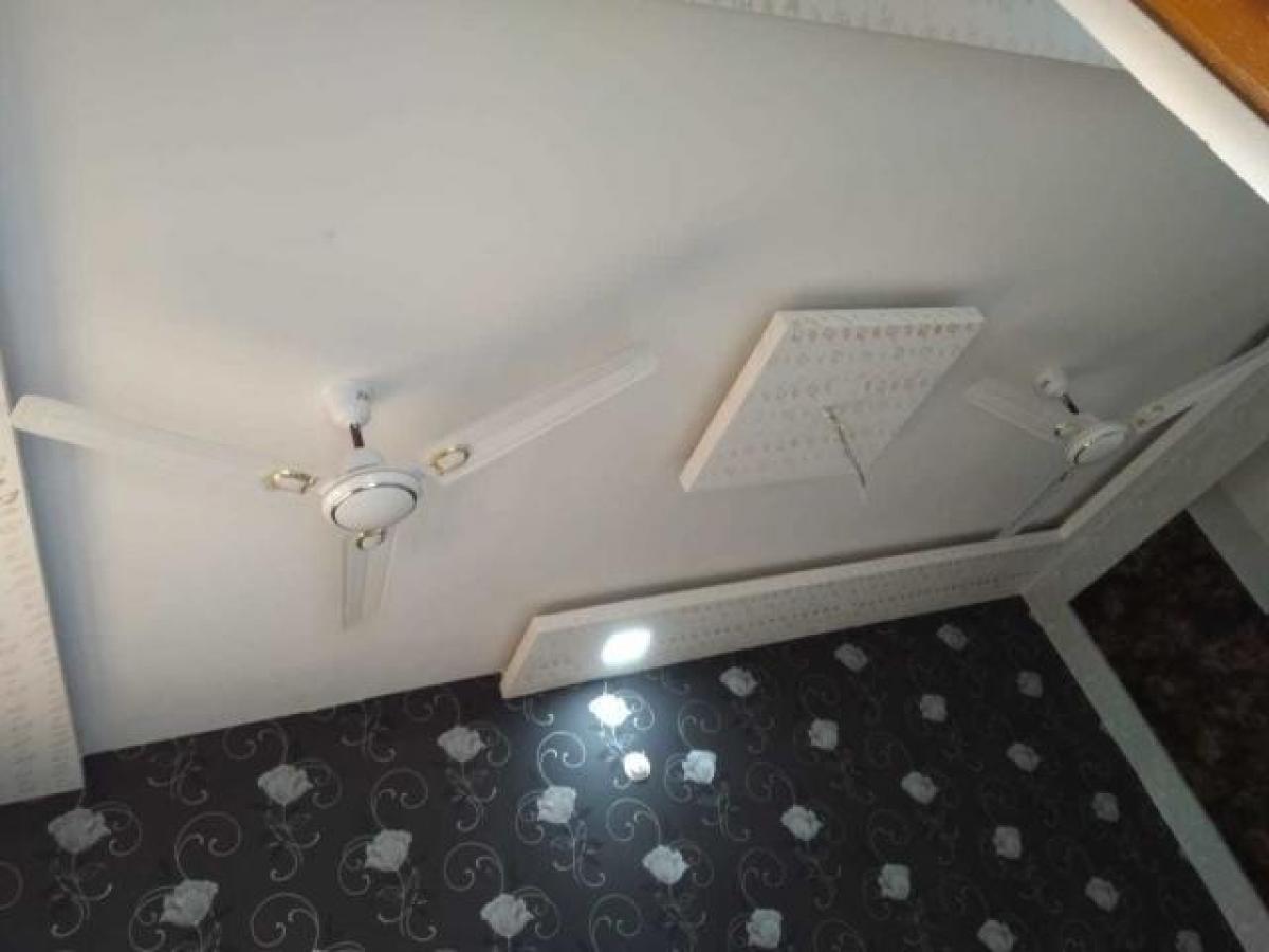 2 bedrooms House in Lucknow, India No. 4338