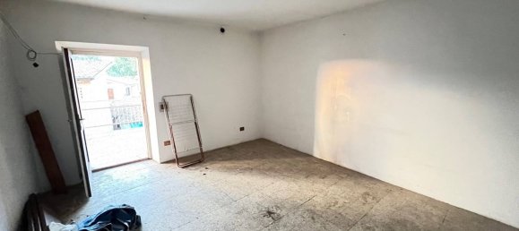 Квартира с 3 комнатами в Бонате Сопра, Италия № 276484 10