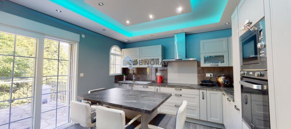 8 Schlafzimmer Haus in Chambray-les-Tours, France, Nr. 80900 2