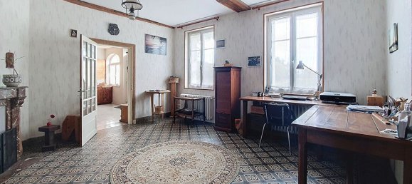 Casa de 5 dormitorios en Roye-sur-Matz, France No. 252984 10