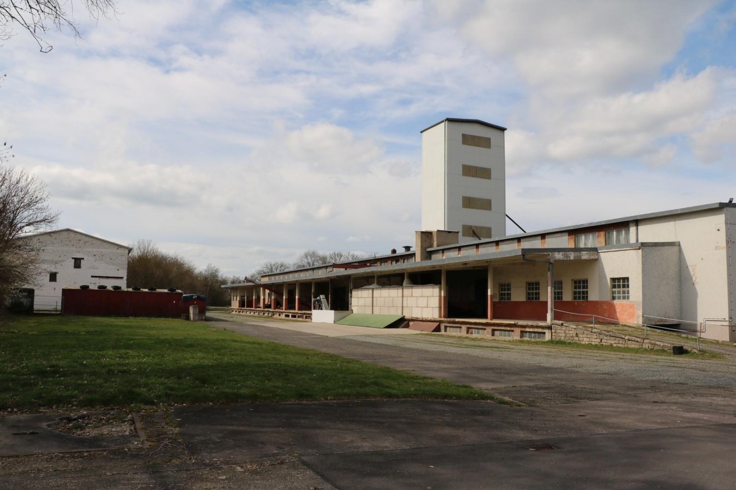 Gewerbliche Immobilie in Sömmerda, Germany 6160m², Nr. 341439