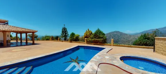 6 bedrooms Villa in Sayalonga, Spain No. 41903 27