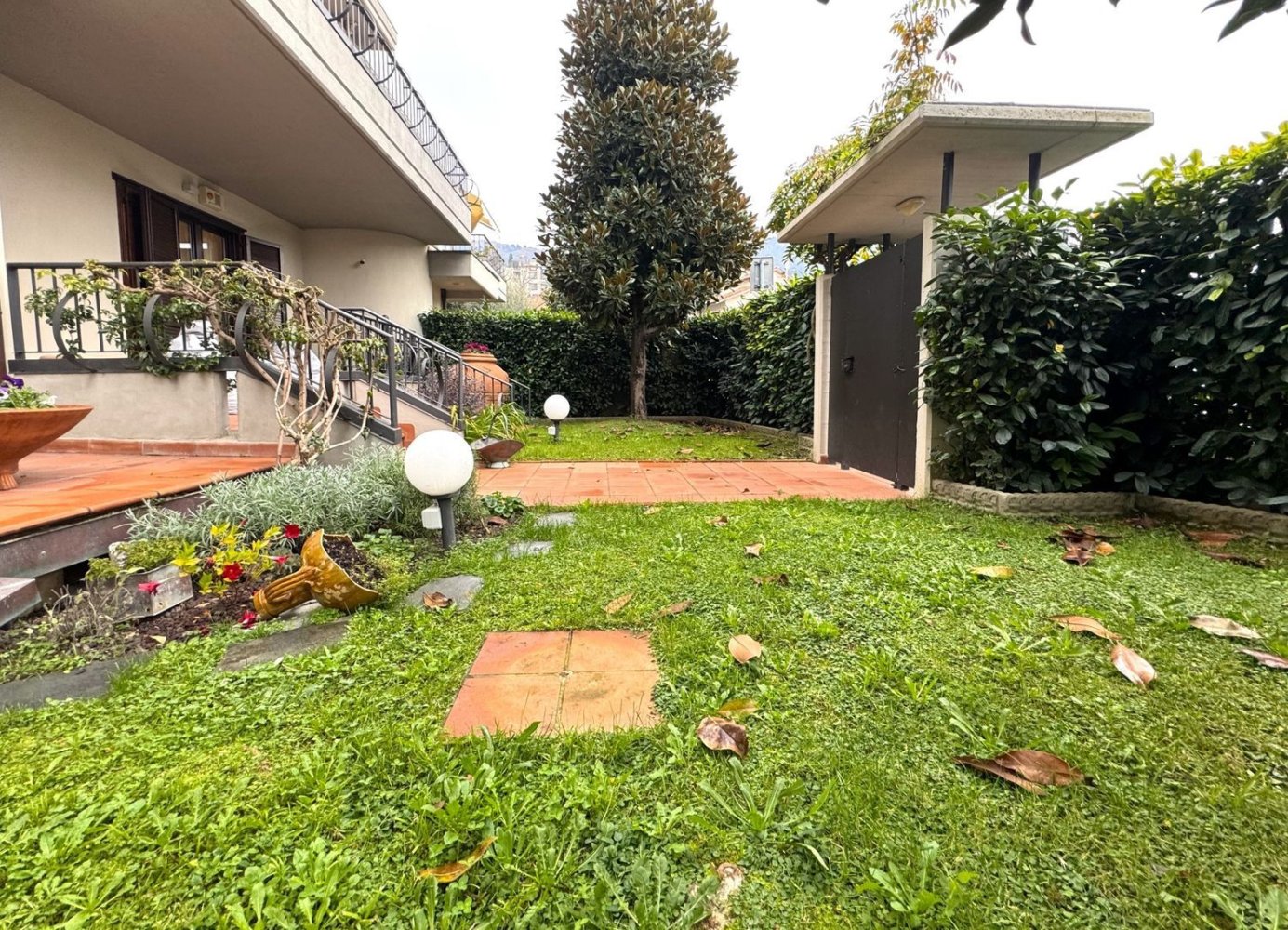 Вилла с 7 спальнями в Прато, Италия № 336012