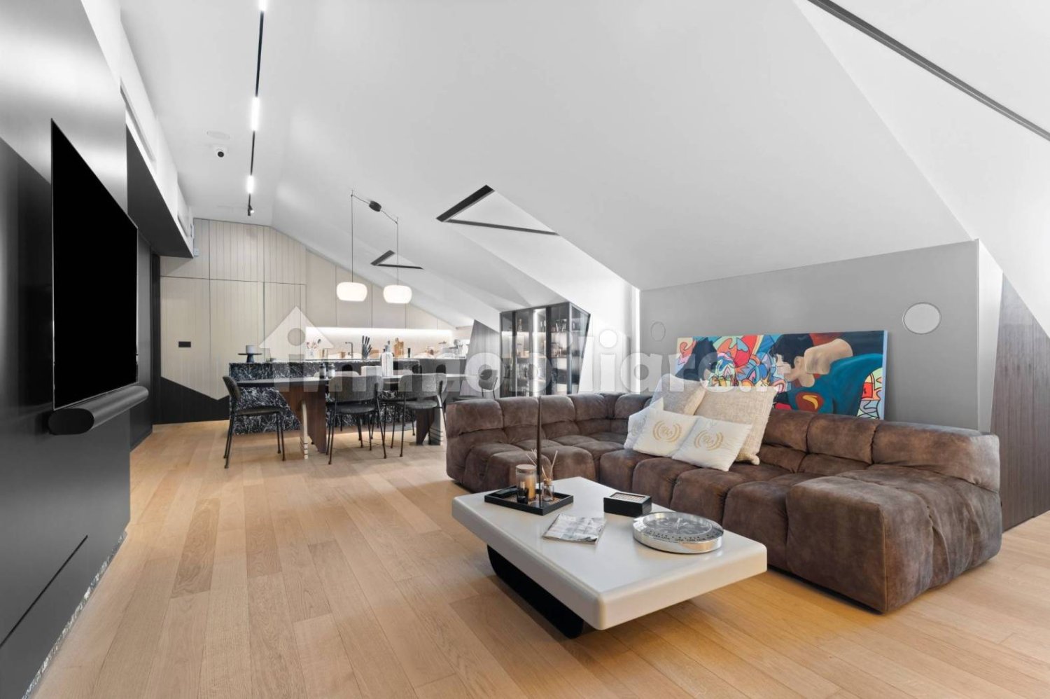 3 غرف نوم بانتهاوس في Turin, Italy رقم 377973