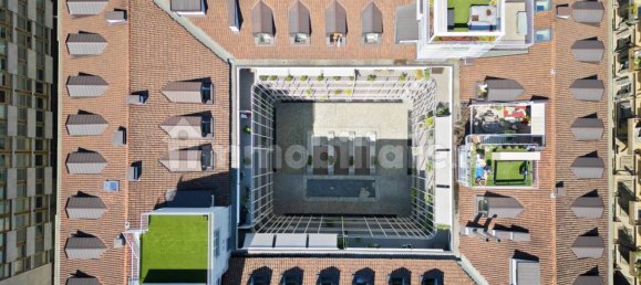 3 غرف نوم بانتهاوس في Turin, Italy رقم 377973 10