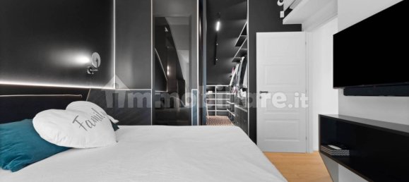 3 غرف نوم بانتهاوس في Turin, Italy رقم 377973 14