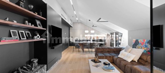 3 غرف نوم بانتهاوس في Turin, Italy رقم 377973 4