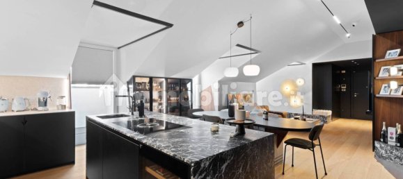 3 غرف نوم بانتهاوس في Turin, Italy رقم 377973 8