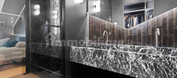 3 غرف نوم بانتهاوس في Turin, Italy رقم 377973 20