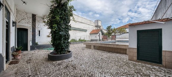 8 bedrooms House in Alpiarca, Portugal No. 25395 6