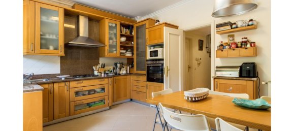 4 bedrooms Townhouse in Cascais, Portugal No. 250733 11