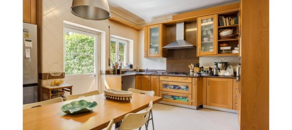 4 bedrooms Townhouse in Cascais, Portugal No. 250733 12