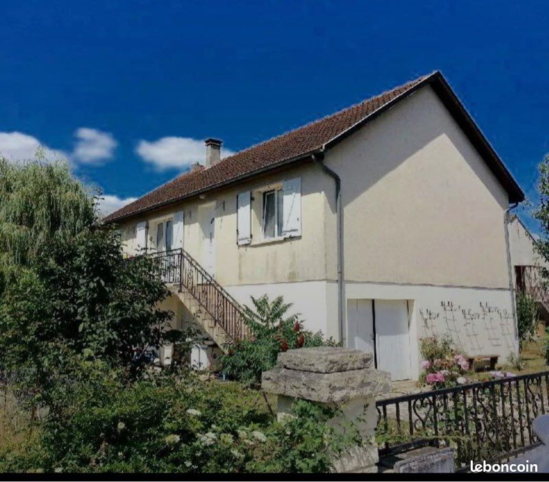 3 غرف نوم منزل في Beffes, France رقم 362494